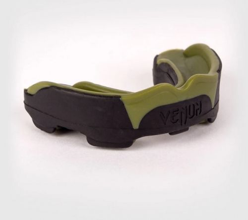 Капа Venum Predator Mouthguard Чорно-зелений (0621-102) розмір Дорослий VPMBG фото